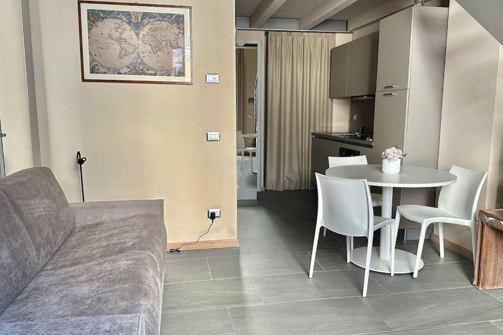 Couple'S Dream Loft 100Mt From Duomo And Lake Como Eksteriør bilde